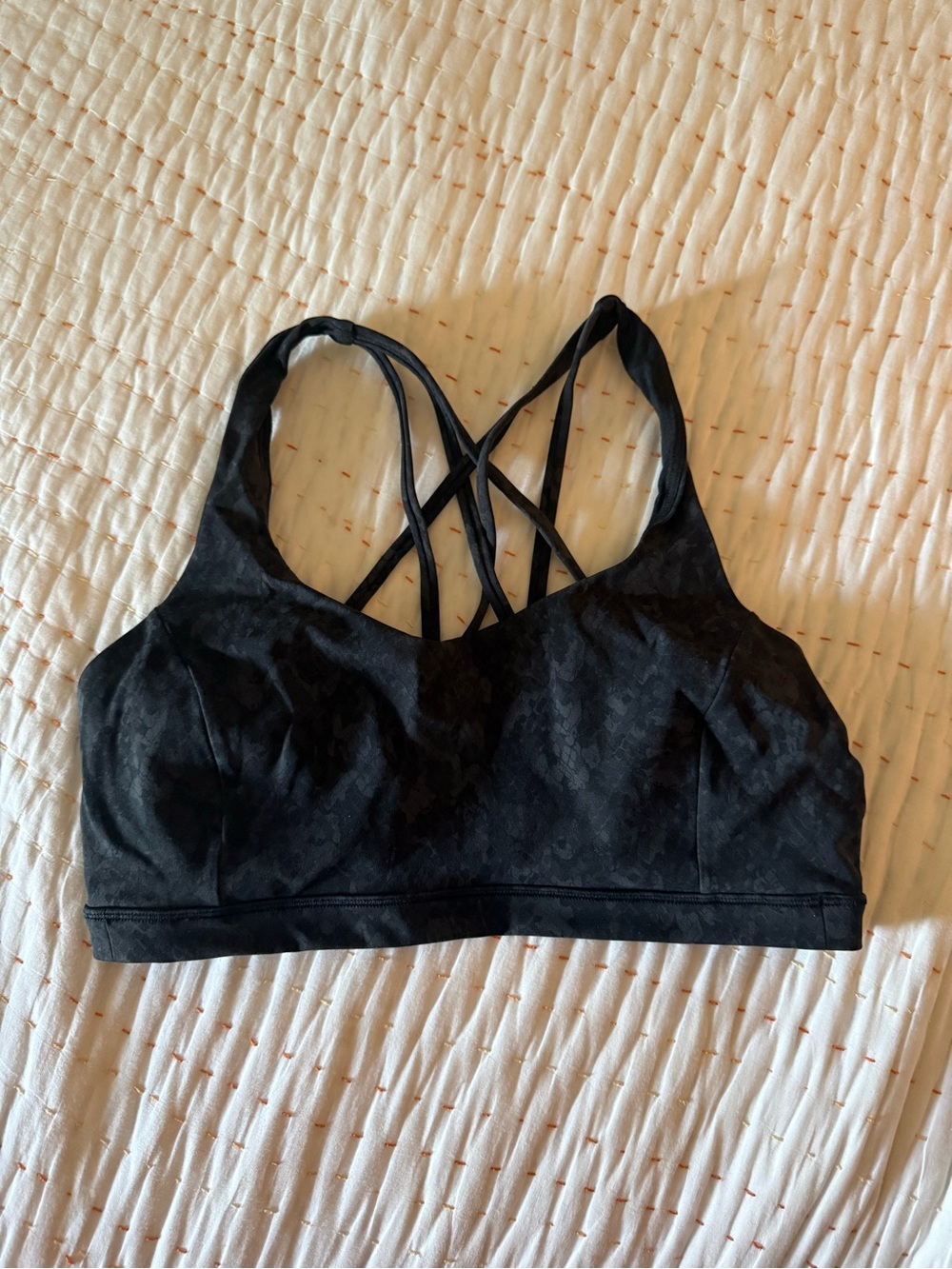 Lululemon Free to be Serene Sports Bra
